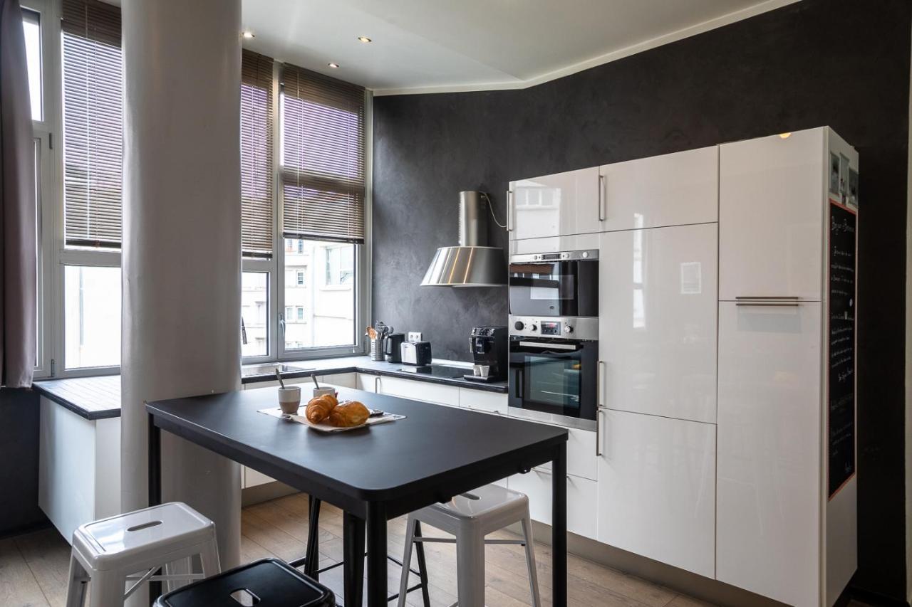 Le Loft Horloger Avec Parking Apartment Besancon Exterior photo